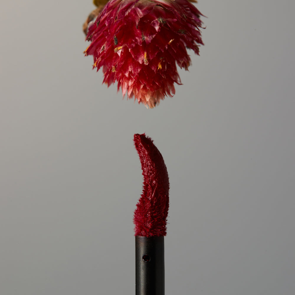 Blurring Lip Veil