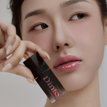 Load image into Gallery viewer, Blur-Glowy Lip Tint
