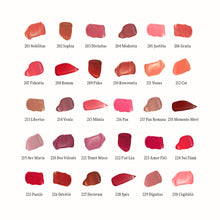 Load image into Gallery viewer, Blur-Glowy Lip Tint
