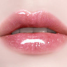 Load image into Gallery viewer, Plumping Lip Glace
