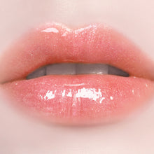 Load image into Gallery viewer, Plumping Lip Glace
