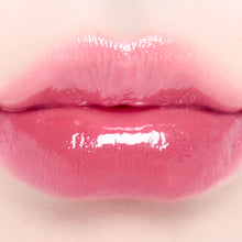 Load image into Gallery viewer, Blur-Glowy Lip Tint
