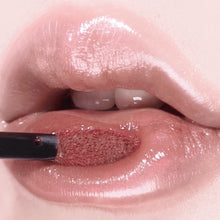 Load image into Gallery viewer, Blur-Glowy MINI Lip Tint
